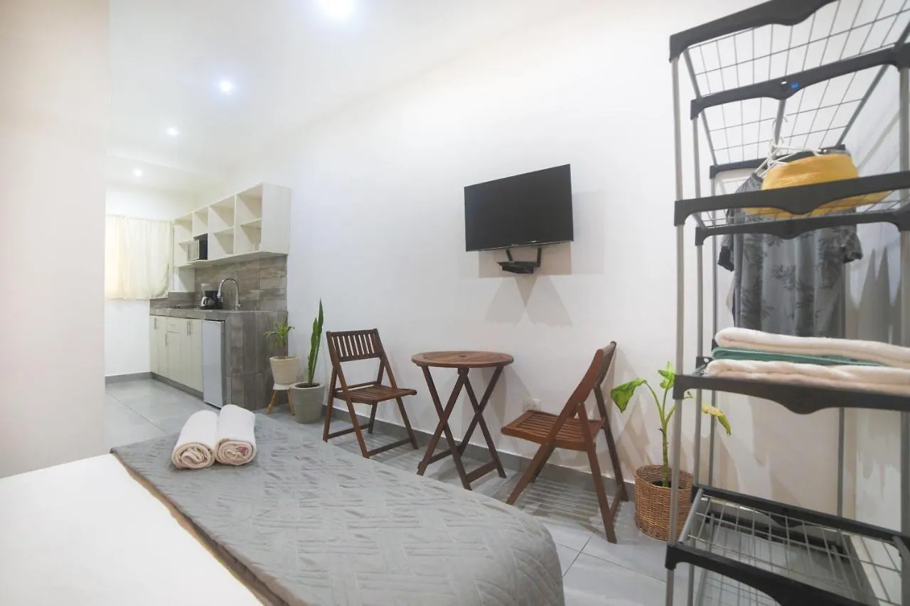דירה פלאייה דל כרמן Almond Suites